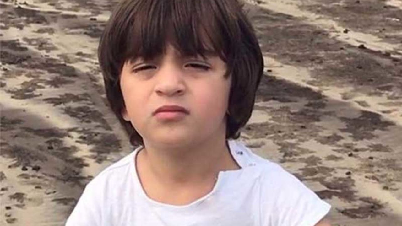 Video: Shah Rukh Khan's son AbRam screams 'No Pictures' to paparazzi